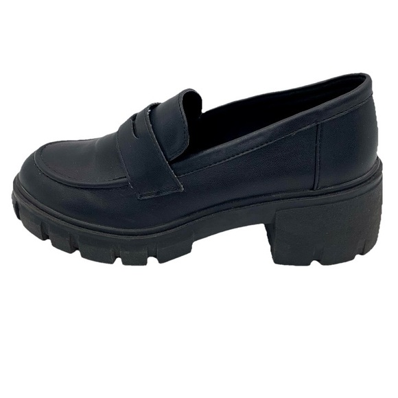 Cushionaire Chunky Penny Loafers Black Lug Sole Memory Foam Goth Grunge Sz 6 - Picture 1 of 12